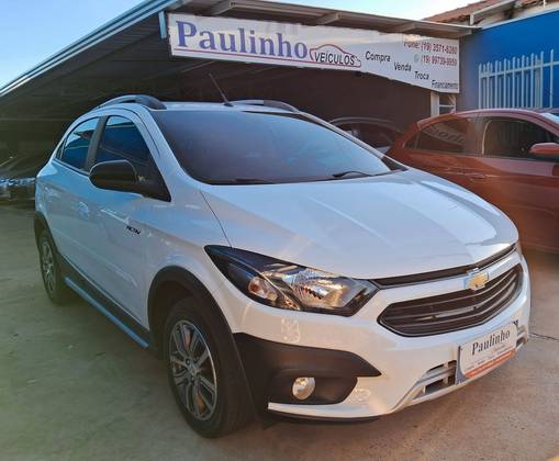 CHEVROLET ONIX 1.4 MPFI ACTIV 8V FLEX 4P AUTOMÁTICO